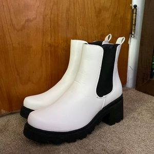 White and black gogo-boots